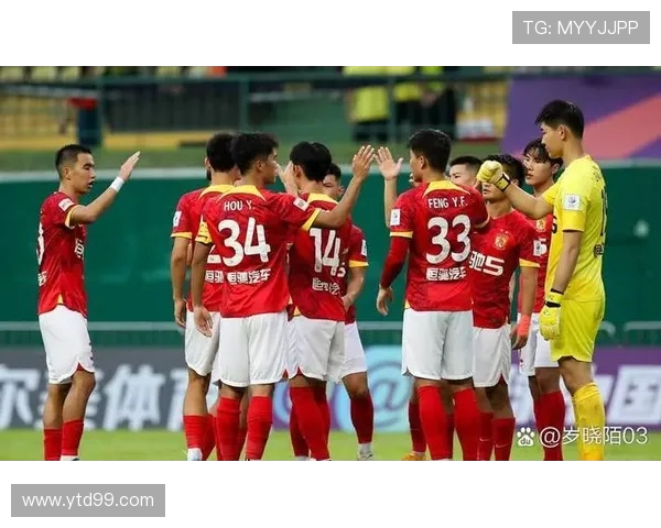 2015年CBA广东队与佛山队精彩对决回顾及赛后分析