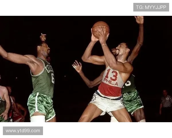 奥尼尔与大本精彩对决视频回顾谁才是NBA历史最佳中锋之争的赢家